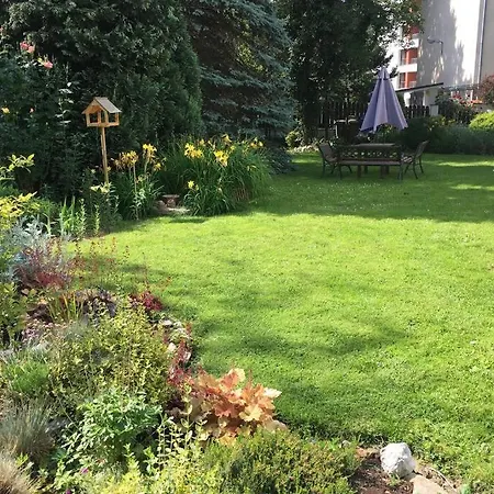 Hidden Gem Garden Apartment Krakow Exterior photo